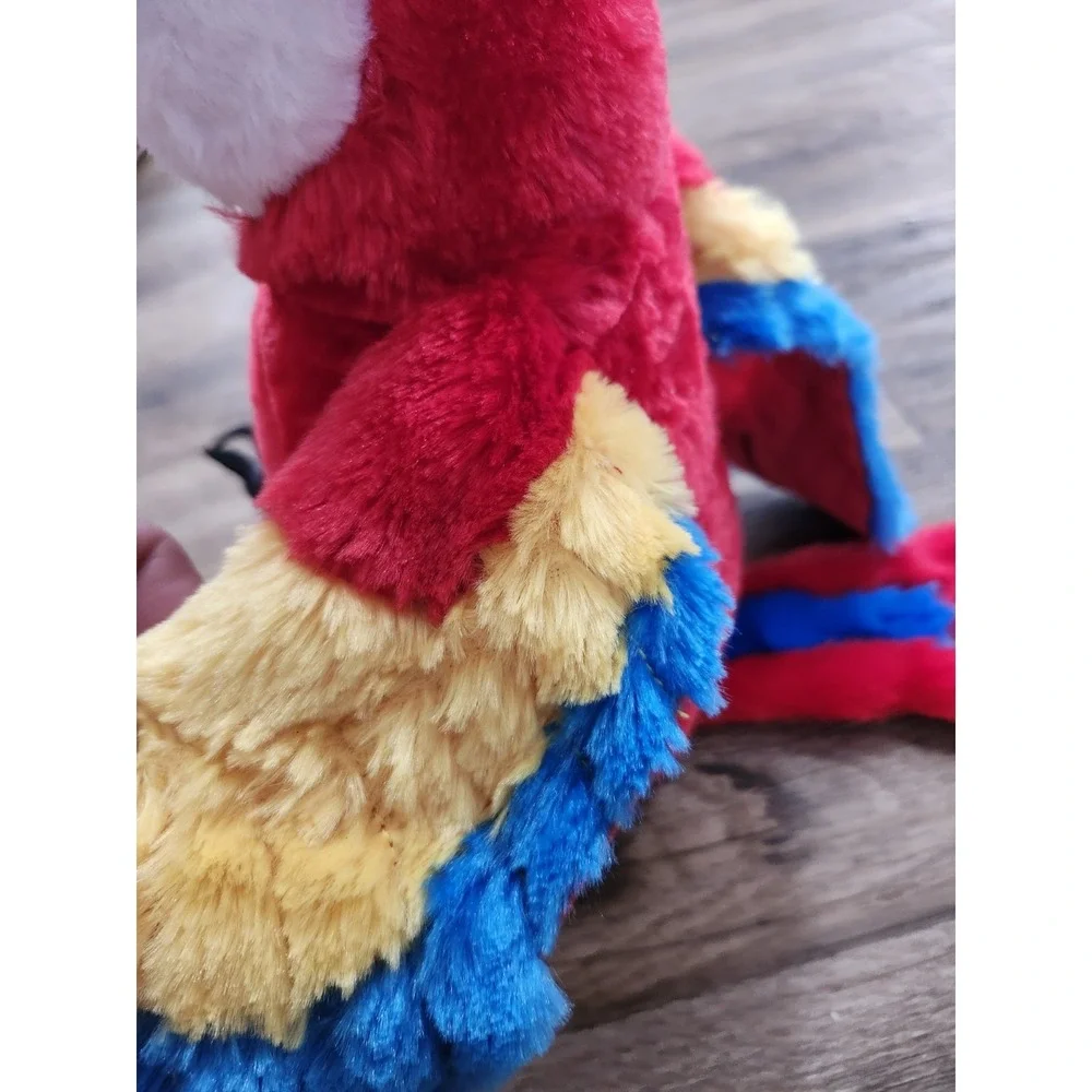 Scarlet Macaw Parrot Bird Red soft plush toy 12 Inch Wild Republic Rain Forest